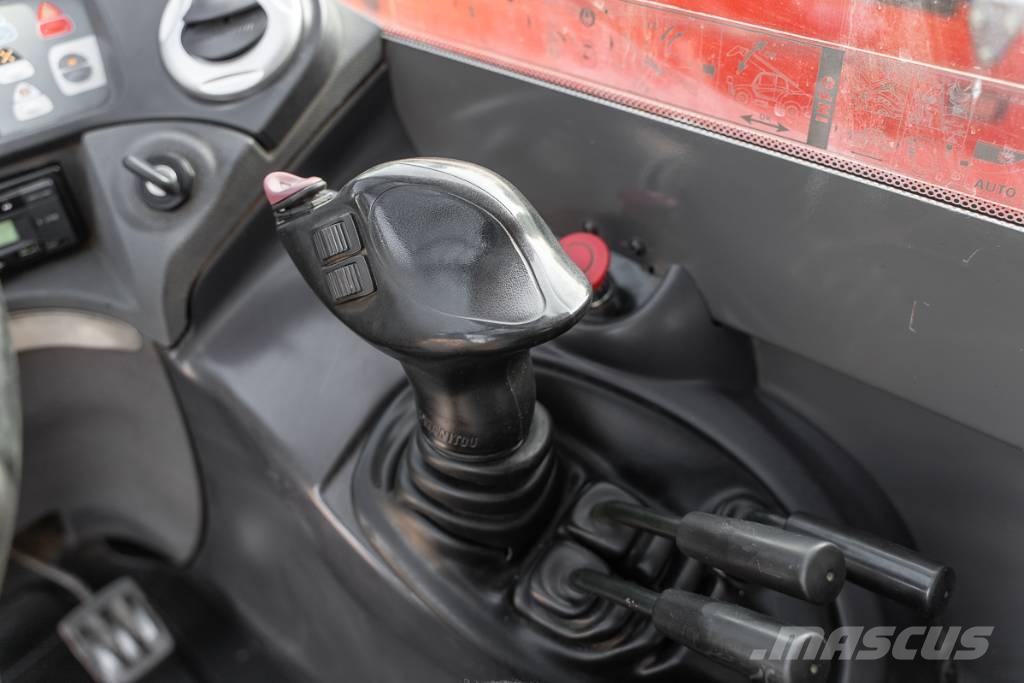 Manitou MT 1440 テレスコーピックハンドラー