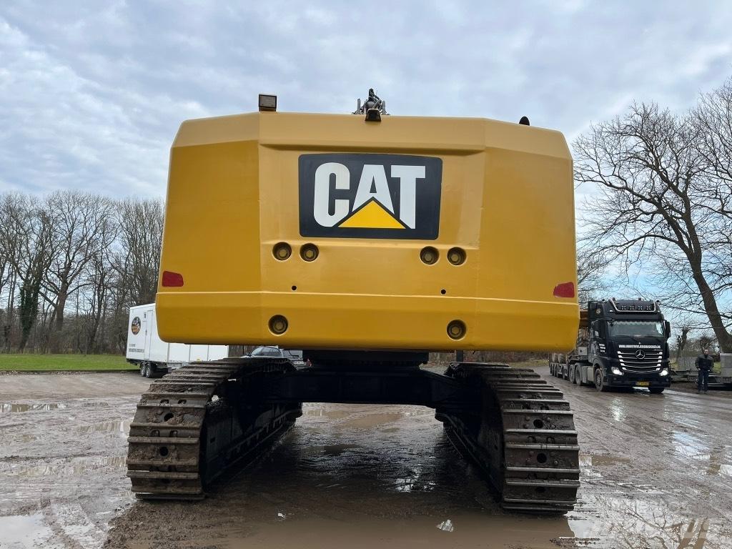 CAT 374 F L 大型油圧ショベル12t以上（パワーショベル・ユンボ）