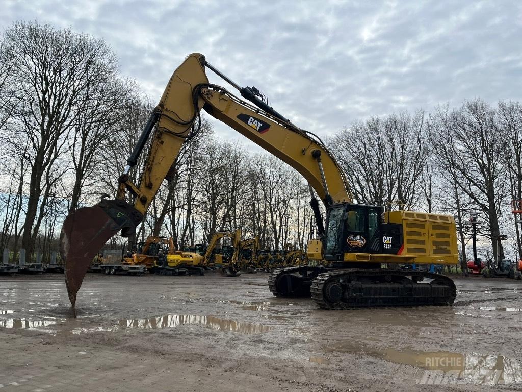 CAT 374 F L 大型油圧ショベル12t以上（パワーショベル・ユンボ）