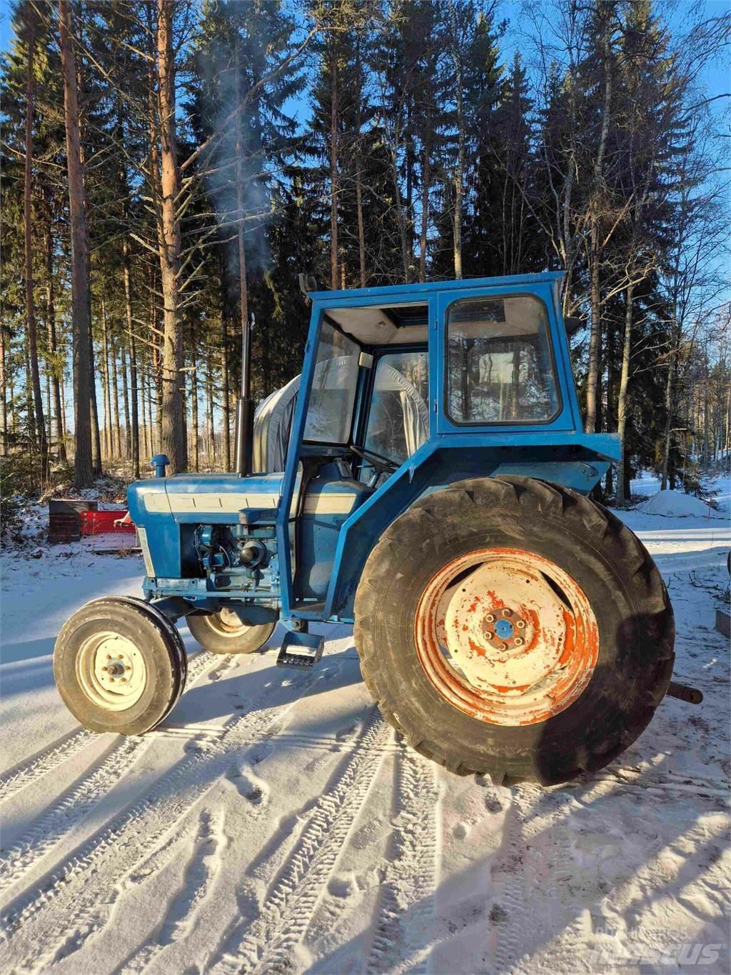 Ford 4000 トラクター