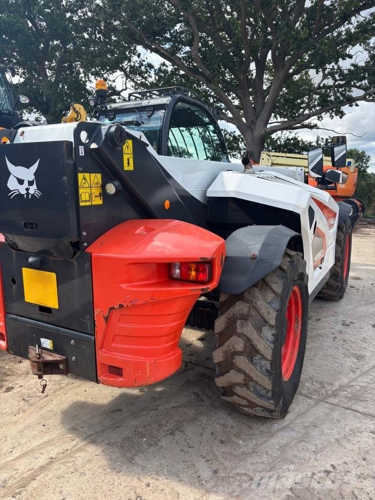 Bobcat T 40.180 テレスコーピックハンドラー