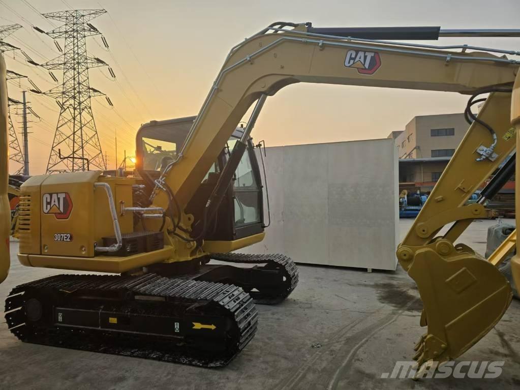 CAT 307 B ミニ油圧ショベル 7t以下（ミニユンボ・ミニディガー）