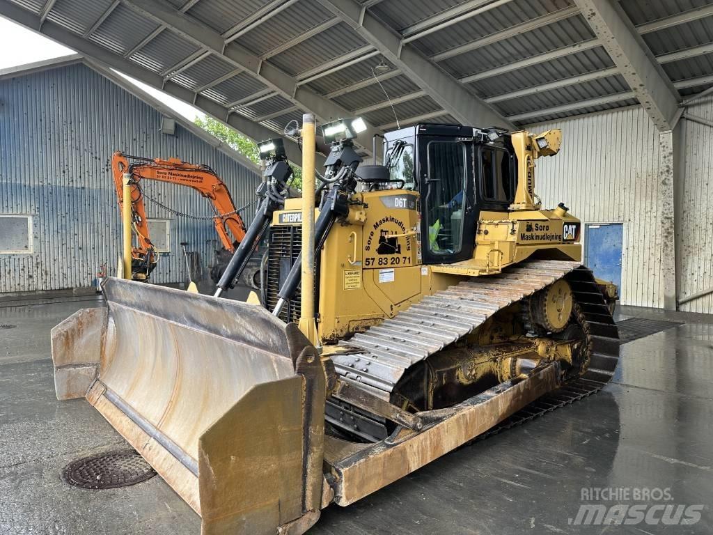 CAT D 6 T LGP ブルドーザー