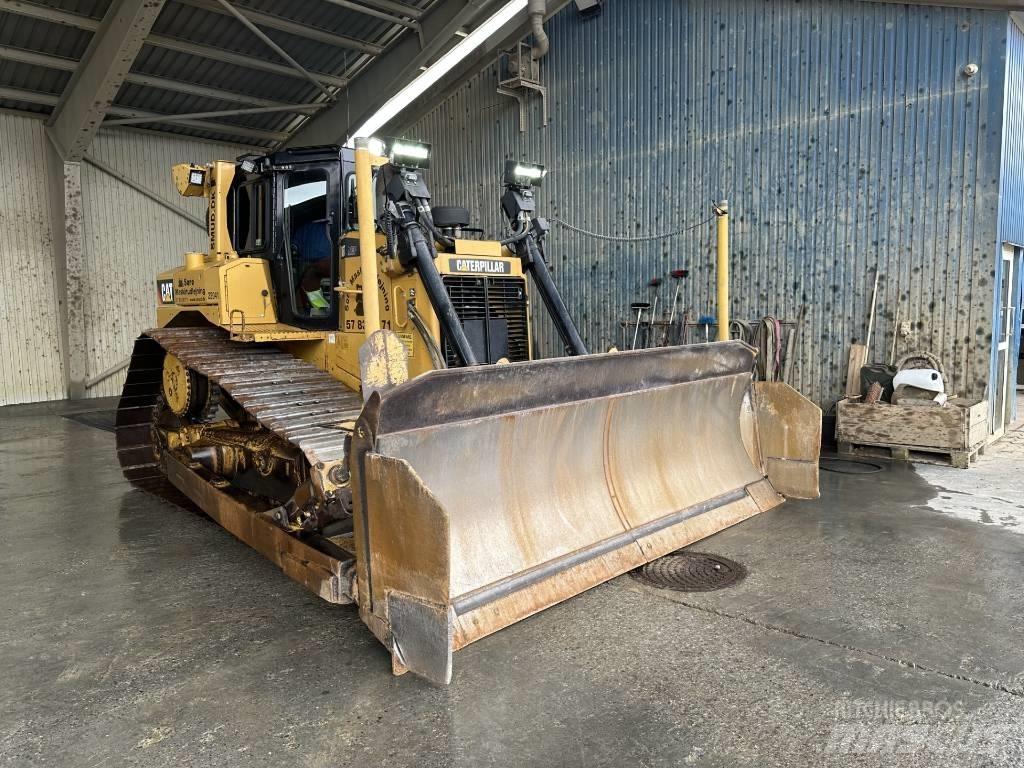 CAT D 6 T LGP ブルドーザー