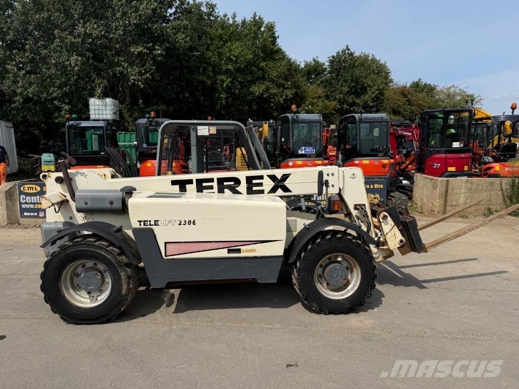 Terex 2306 テレスコーピックハンドラー