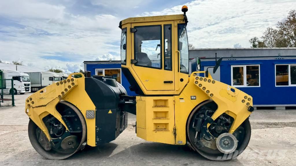 Bomag BW 154 AD-4 タンデムローラ