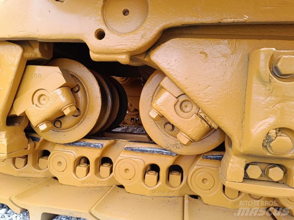 CAT D 10 T ブルドーザー