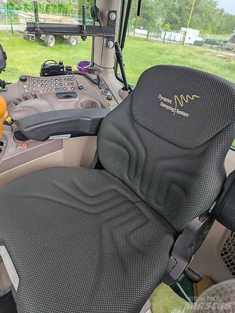 John Deere 6215 r トラクター