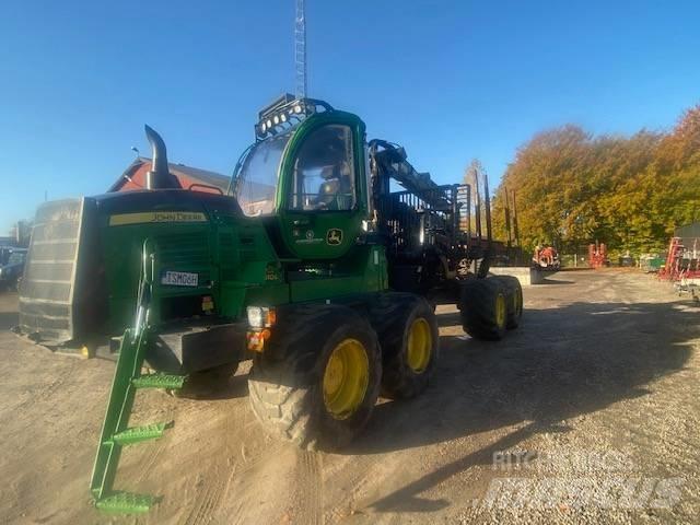John Deere 1510 G フォワーダー