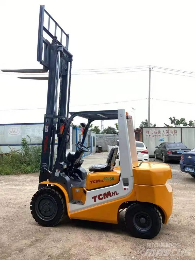 TCM FD 30 ディーゼル・軽油