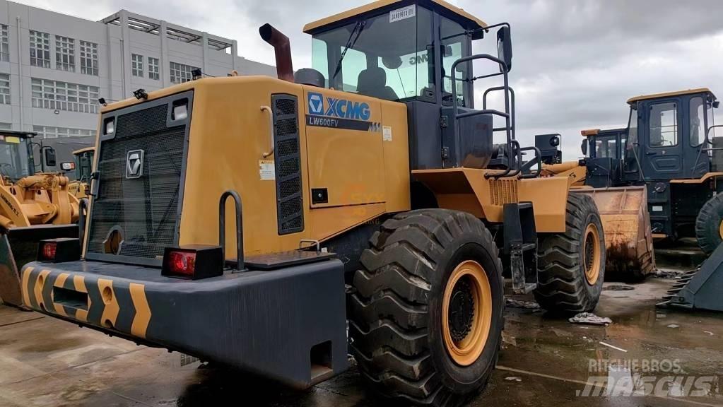 XCMG LW 600 FV ホイールローダー・タイヤショベル