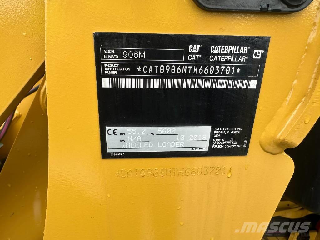 CAT 906 M ホイールローダー・タイヤショベル