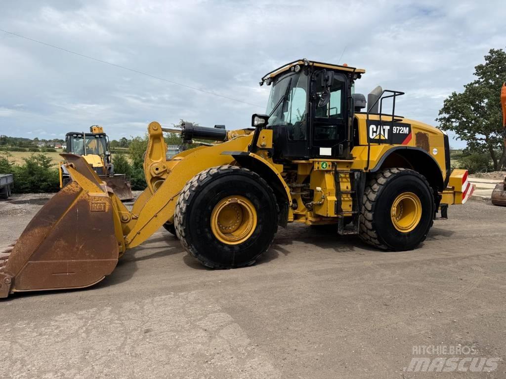 CAT 972 M ホイールローダー・タイヤショベル