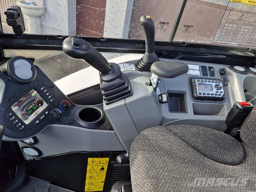 Bobcat E35z ミニ油圧ショベル 7t以下（ミニユンボ・ミニディガー）