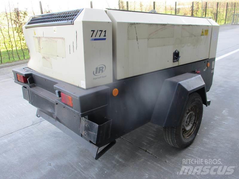 Doosan 7 / 71 - N コンプレッサー