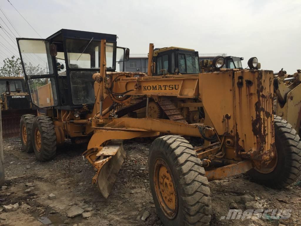 Komatsu GD 511 A モーターグレーダー