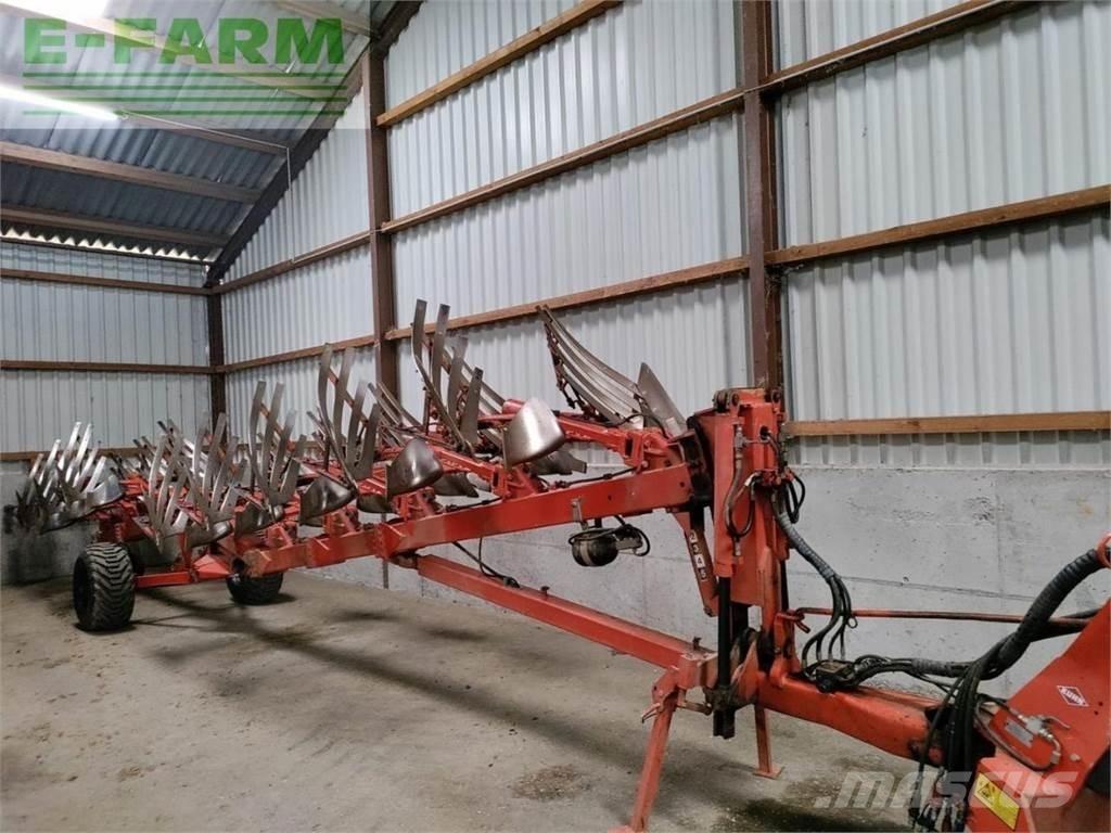 Kuhn Manager 8 NSH コンベンショナルプラウ