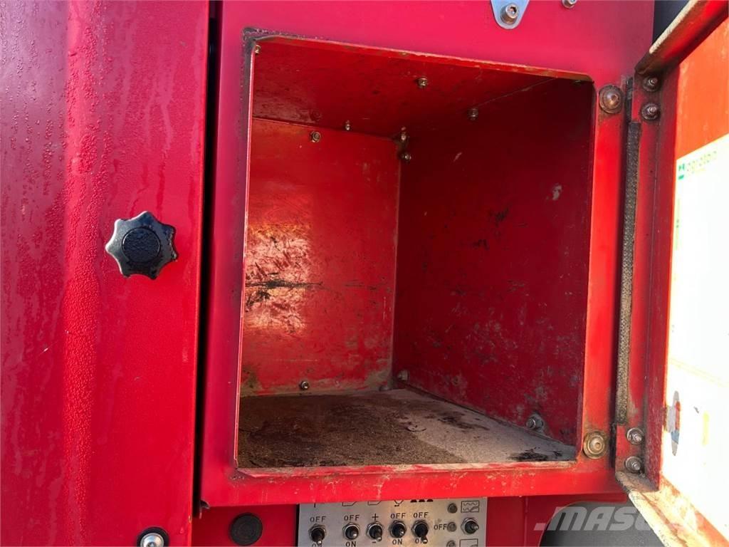 Horsch GS 8000 牽引型スプレイヤー