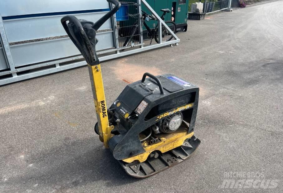 Bomag BPR 35/60 D プレートコンパクター