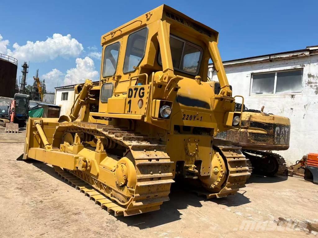 CAT D 7 G ブルドーザー