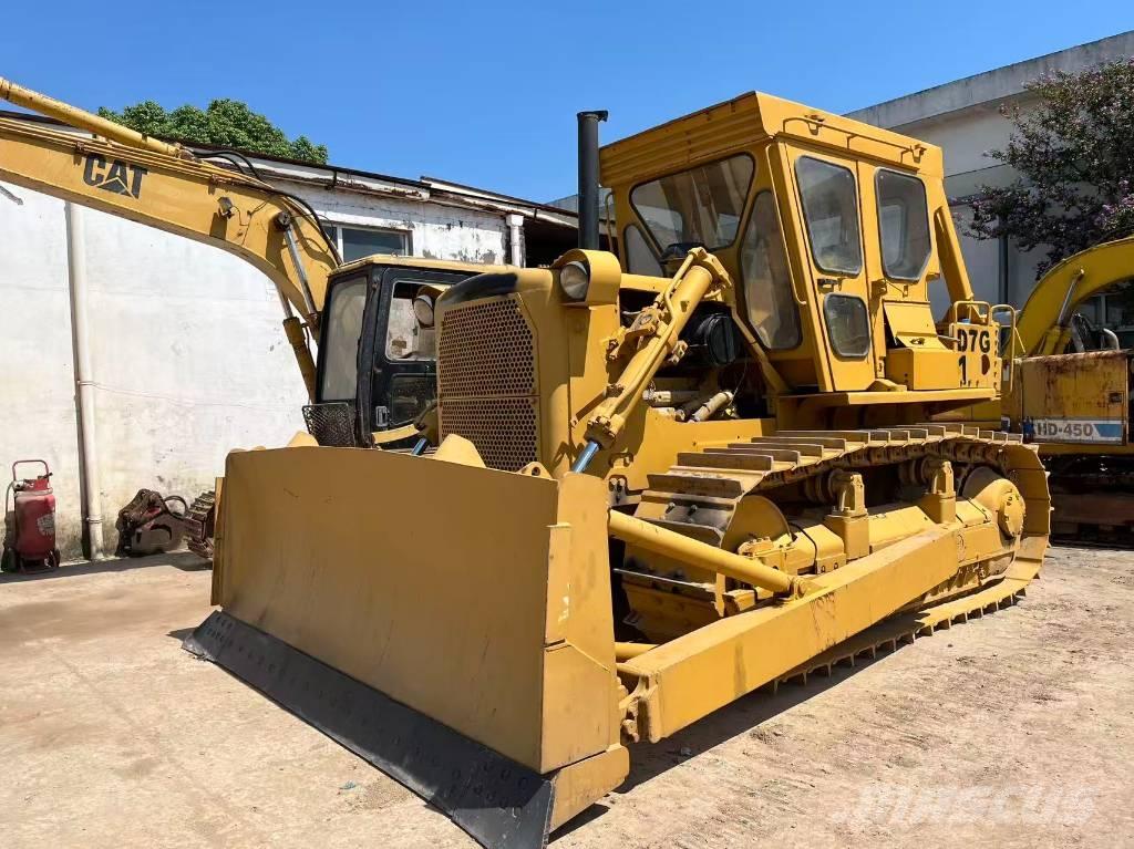 CAT D 7 G ブルドーザー