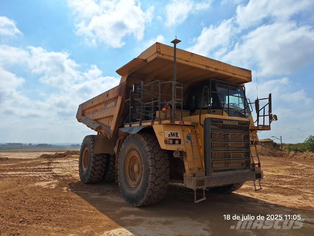 Komatsu HD605-7EO リジットフレーム式ダンプトラック