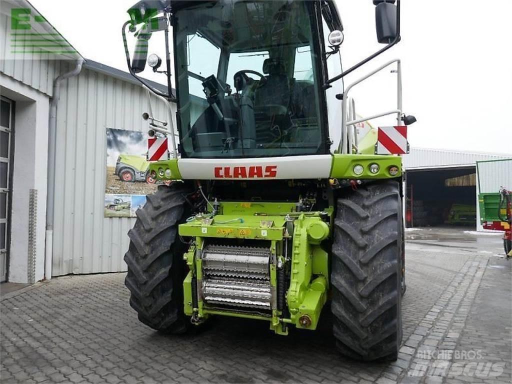 CLAAS jaguar 970 自走式フォレージハーベスター