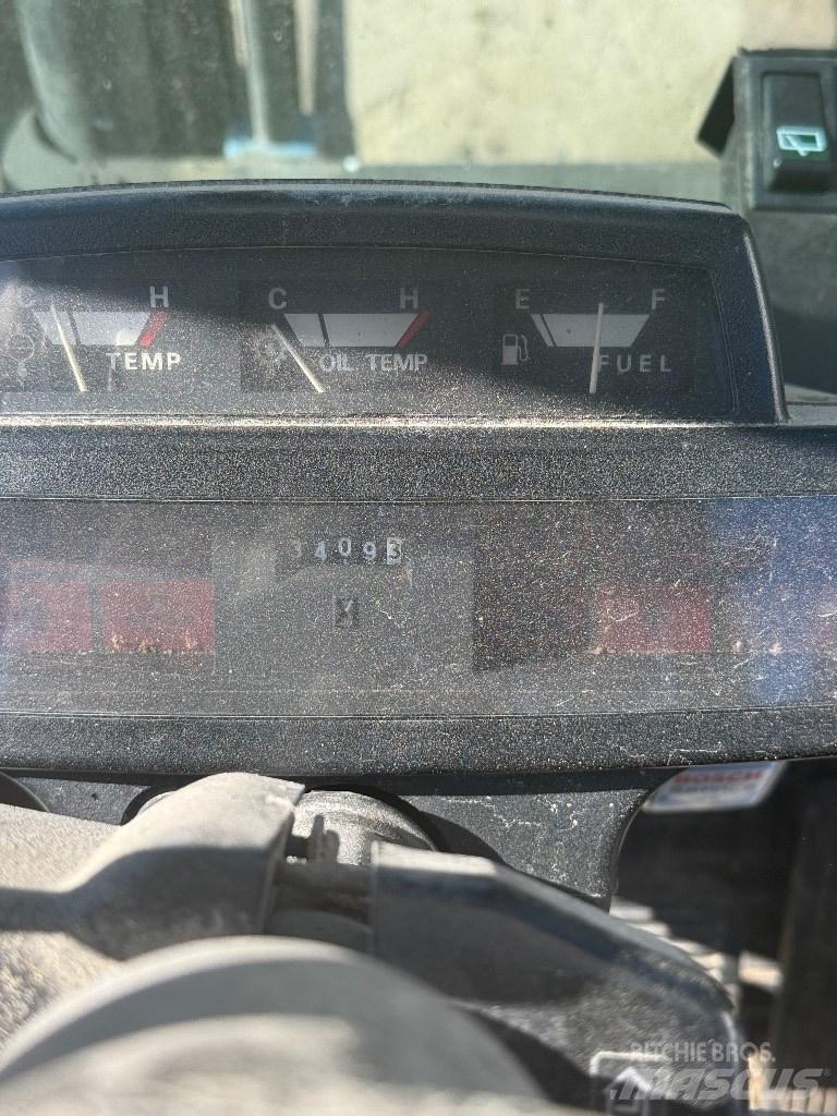 Mitsubishi FD 25 ディーゼル・軽油