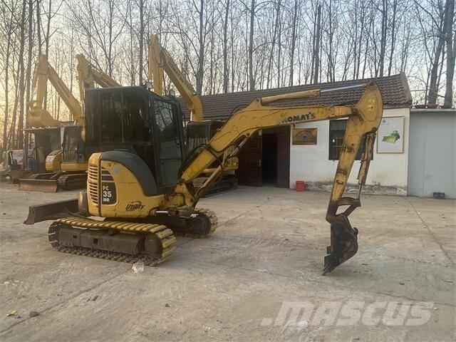 Komatsu PC35MR-2 大型油圧ショベル12t以上（パワーショベル・ユンボ）