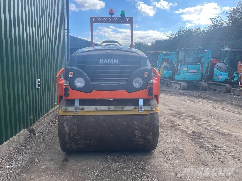Hamm HD 13 VV タンデムローラ