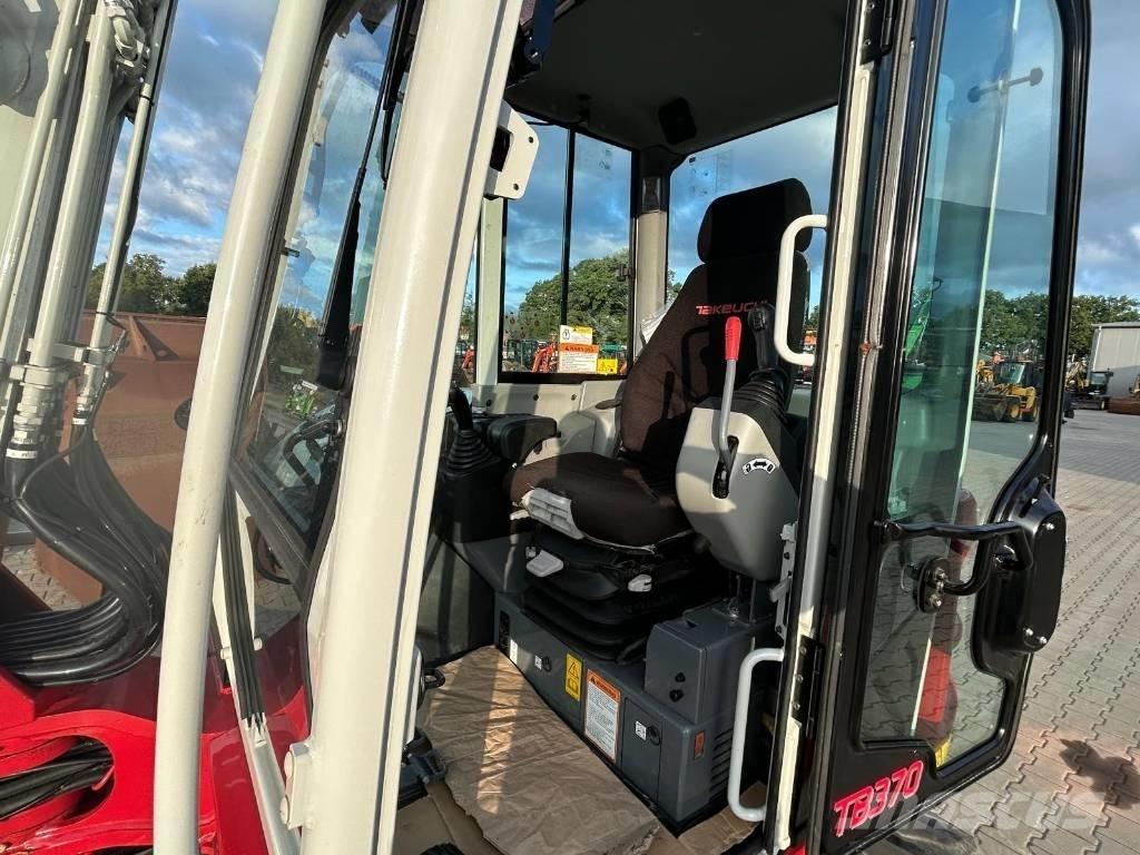 Takeuchi TB 370 V4 中型油圧ショベル 7ｔ-12ｔ（ユンボ・パワーショベル・バックホー）