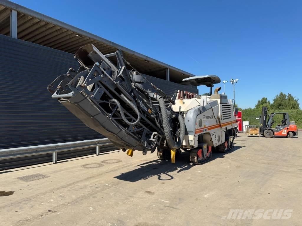 Wirtgen W 100 FI アスファルトコールドミリングマシーン