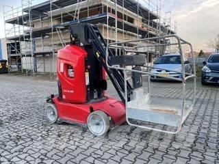 Manitou 100 VJR 垂直昇降型リフト