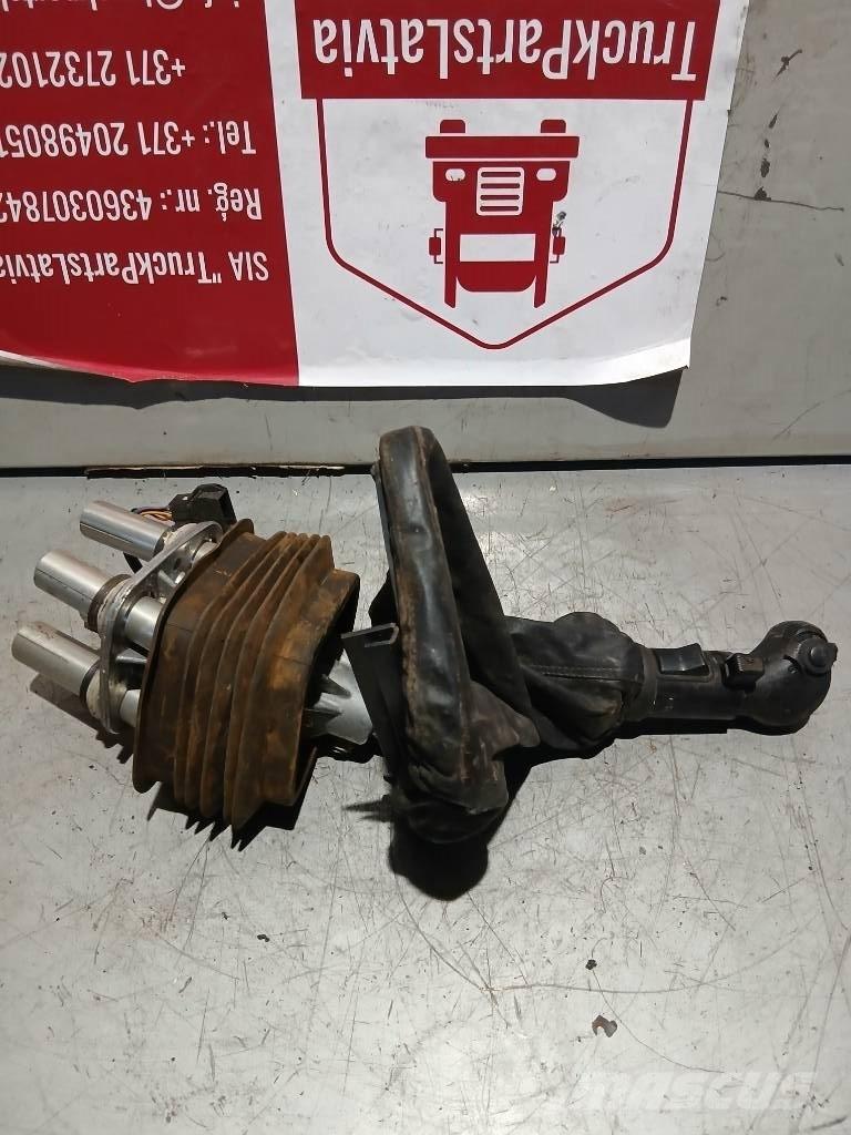 MAN TGA    81326056111 キャビン及び内装