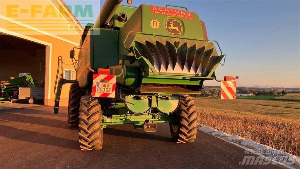 John Deere T550 HM コンバイン