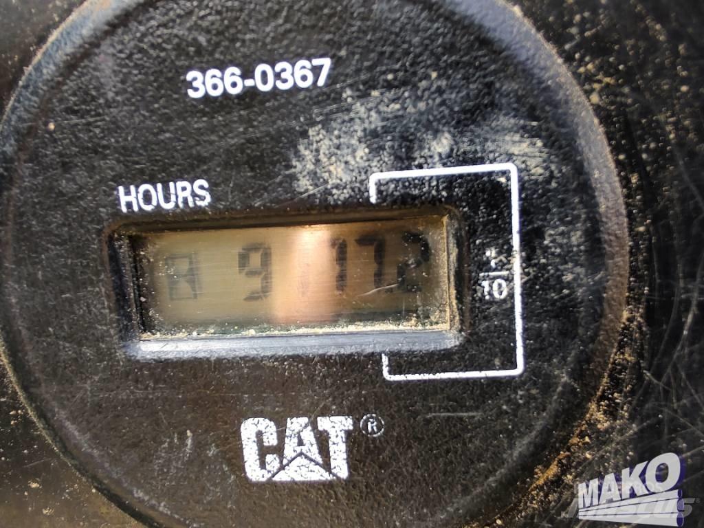 CAT 308 E 2 CR 中型油圧ショベル 7ｔ-12ｔ（ユンボ・パワーショベル・バックホー）