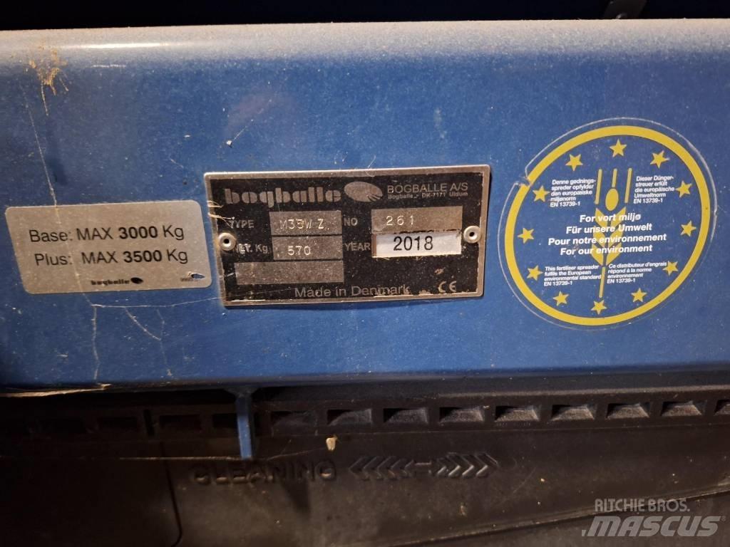 Bogballe M35W ミネラル散布機