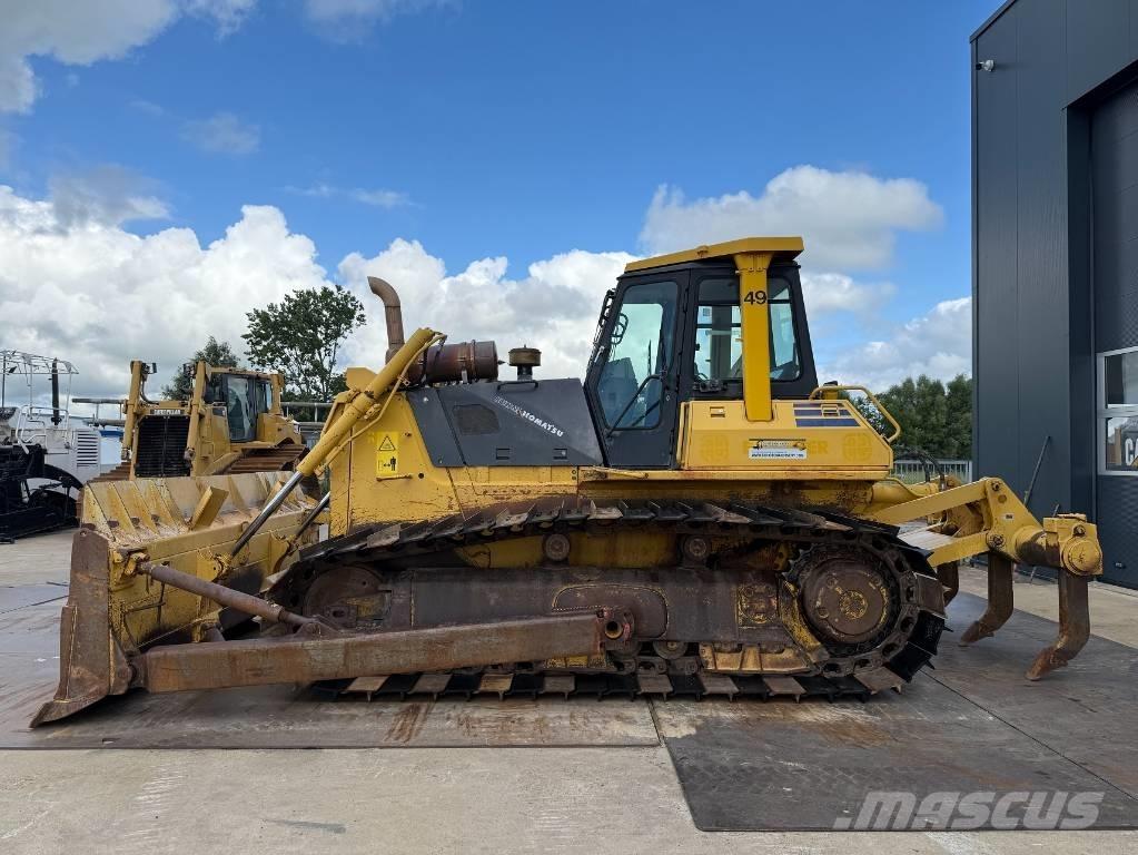 Komatsu D 65 PX-12 ブルドーザー