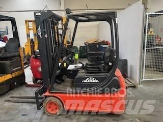 Linde E 14-02 バッテリーフォークリフト