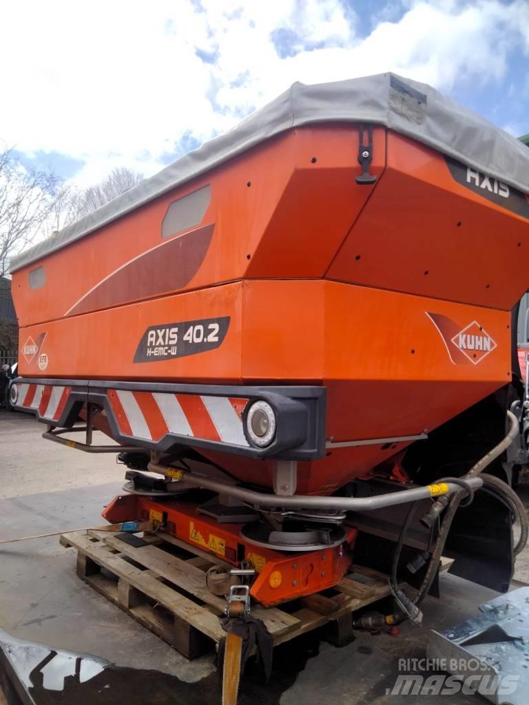Kuhn AXIS 40.2 その他肥料用機材とアクセサリー・アタッチメント