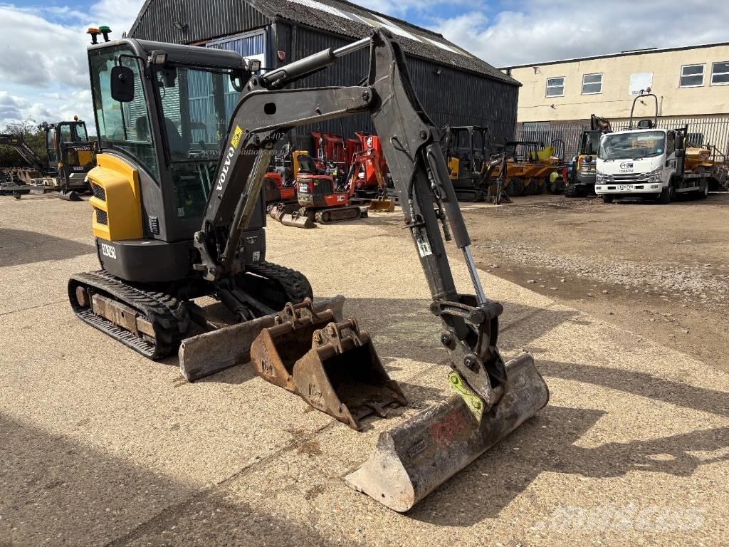 Volvo ECR 25 D ミニ油圧ショベル 7t以下（ミニユンボ・ミニディガー）