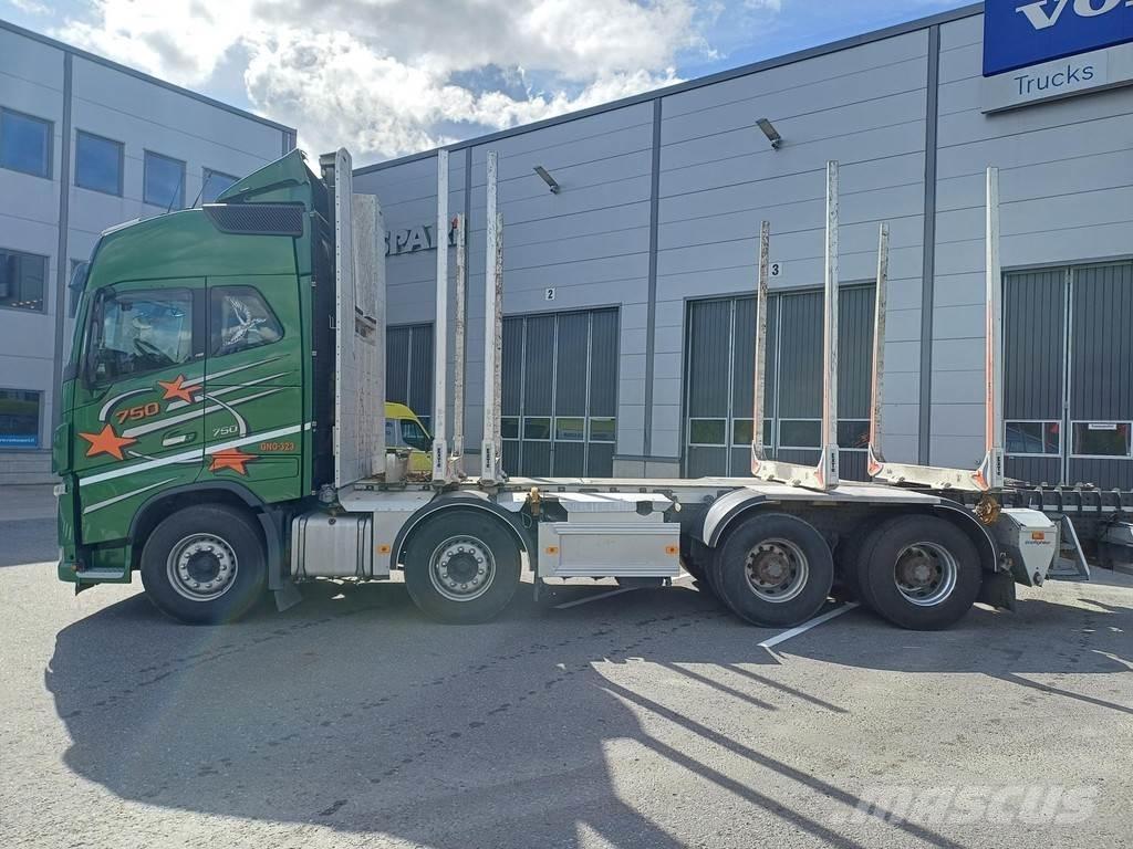 Volvo FH 木材トラック