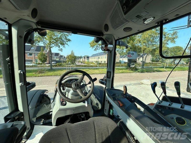 Valtra N 154 A トラクター