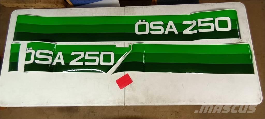  FMG/Ösa 104121 キャビン及び内装