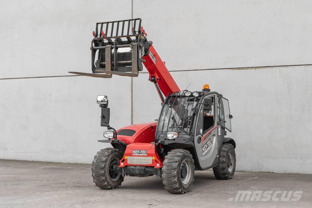 Manitou MT 625 テレスコーピックハンドラー