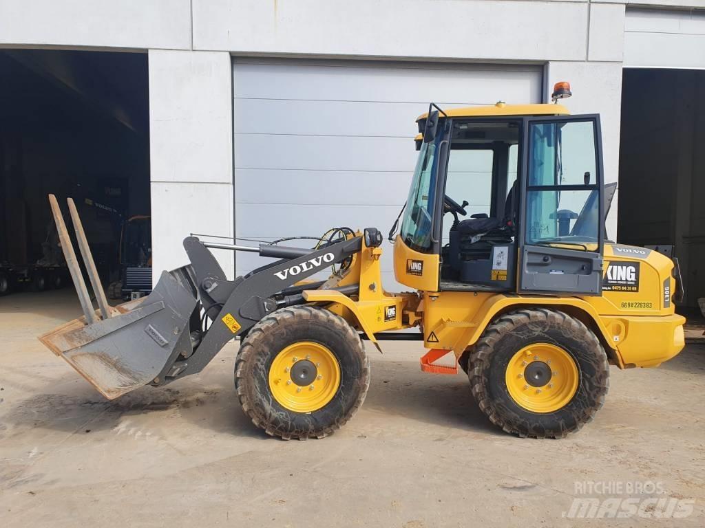 Volvo L 30 G 自走式クラッシャー