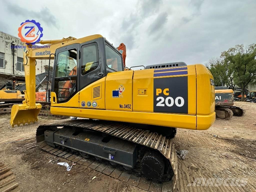 Komatsu PC 200-7 大型油圧ショベル12t以上（パワーショベル・ユンボ）