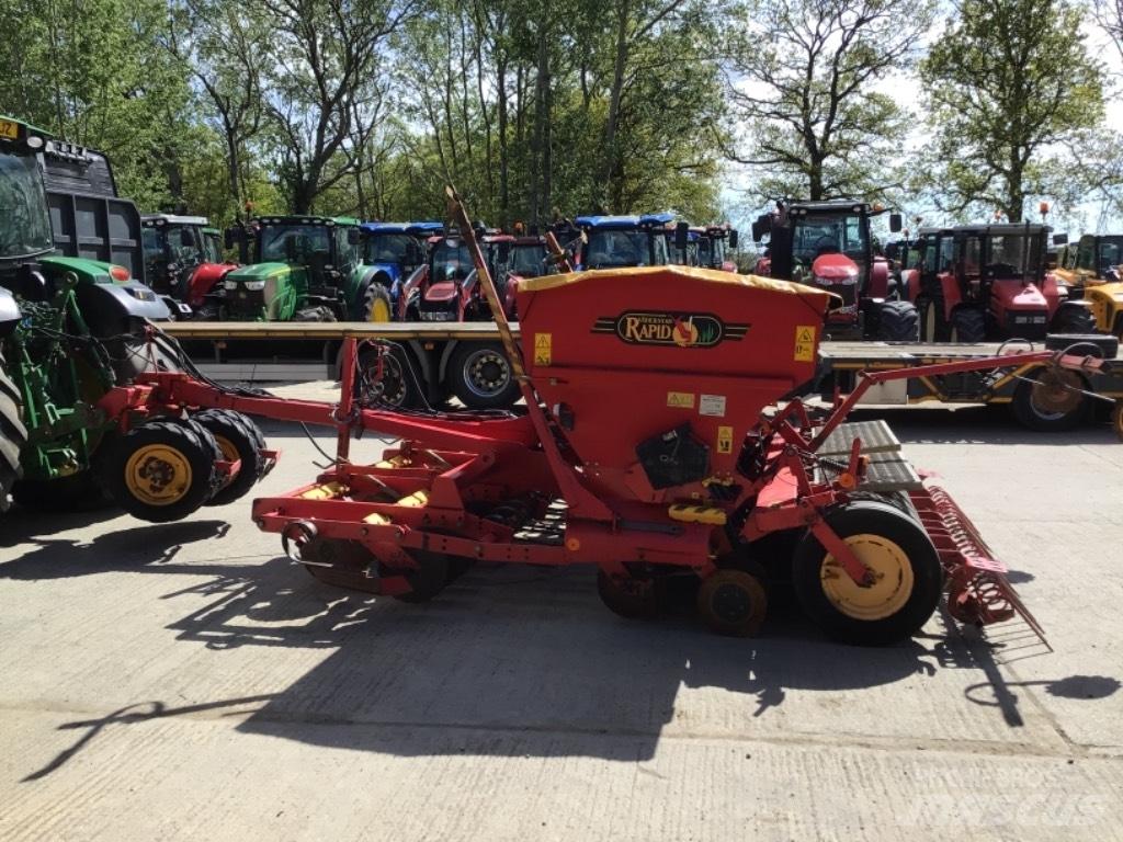 Väderstad Rapid300S ドリル