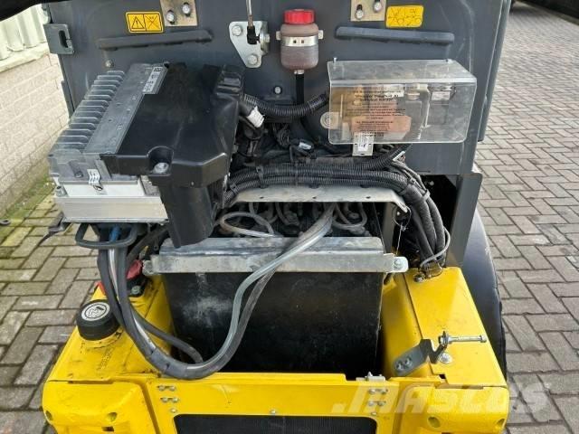 Wacker Neuson WL 20 ミニローダー