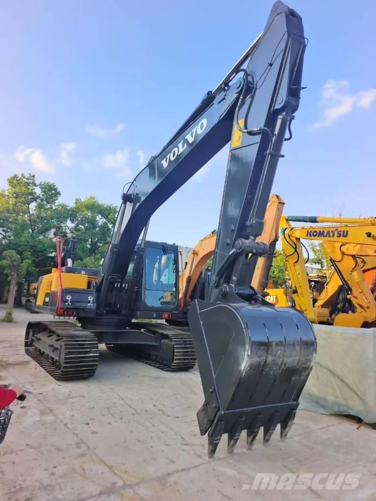 Volvo EC 210 B 大型油圧ショベル12t以上（パワーショベル・ユンボ）